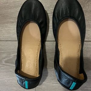 Tieks soft flat leather shoes